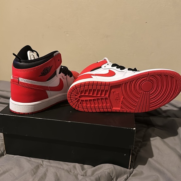 Kids sneakers - Picture 3 of 4